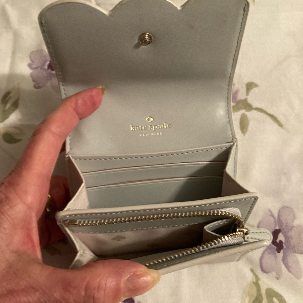 Kate Spade Wallet - Picture 3 of 4